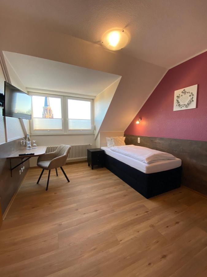 Hotel Schuetz เทรียร์ ภายนอก รูปภาพ