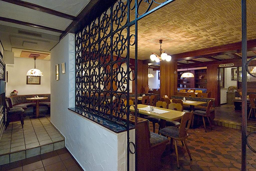 Hotel Schuetz เทรียร์ ภายนอก รูปภาพ